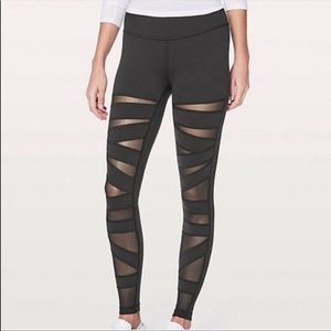 Lululemon Black Mesh WUNDER UNDER Legging